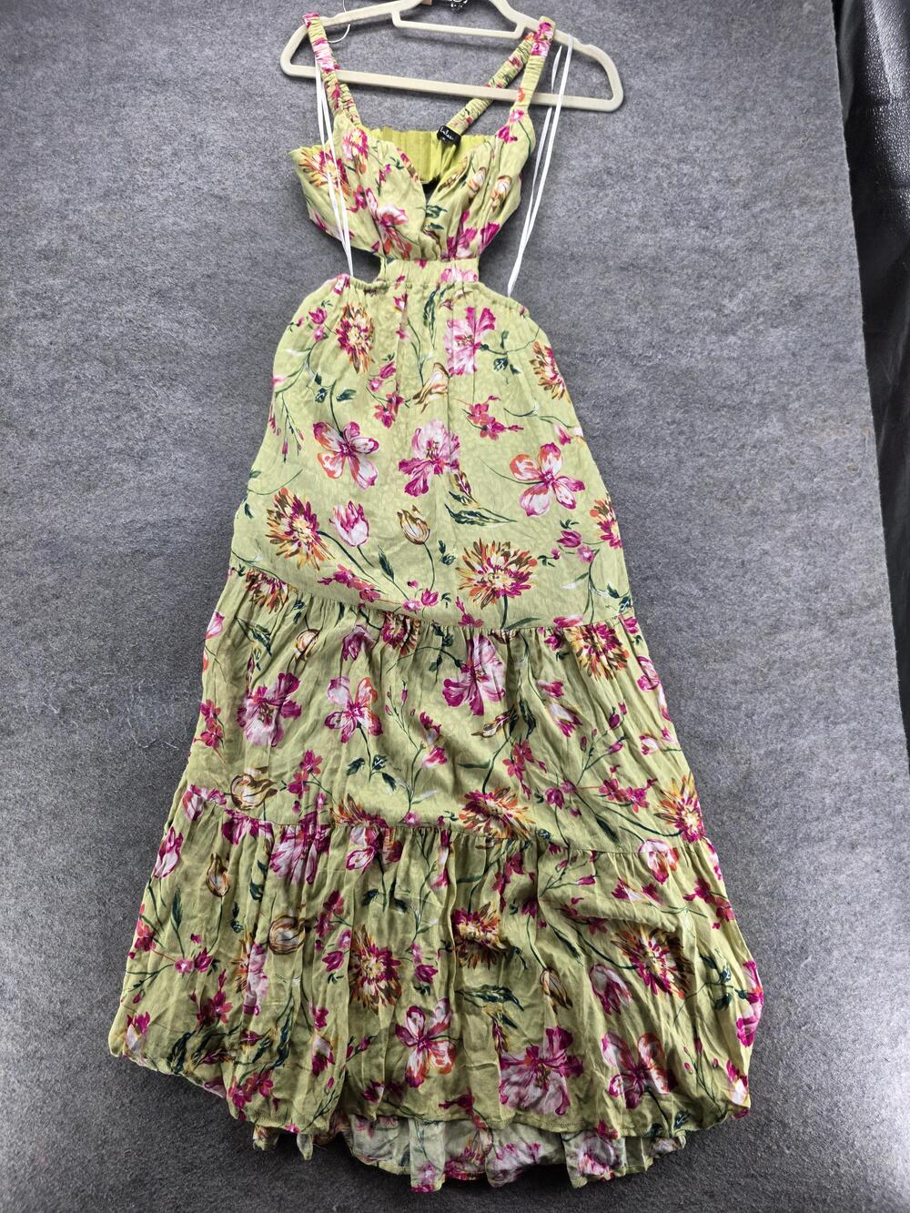 Lulus Dress Womens M Green Floral Sweetheart Maxi Sundress Smocked Ruffle